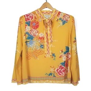 Flying Tomato Bell Sleeve Bow Tie Blouse Size M